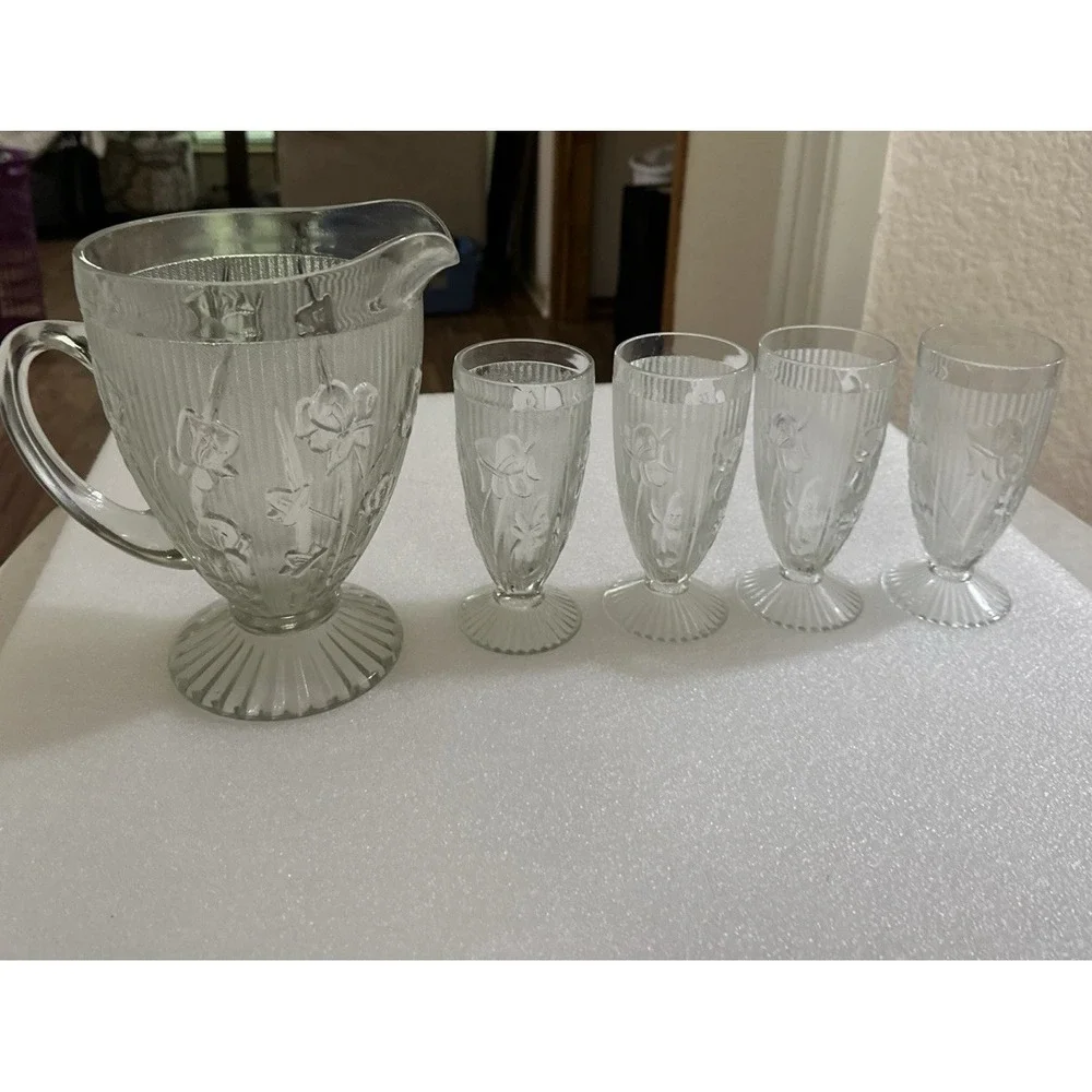 Vtg Clear Depression Glass Jeanette Iris & Herringbone Pitcher & 4 Tall Glasses